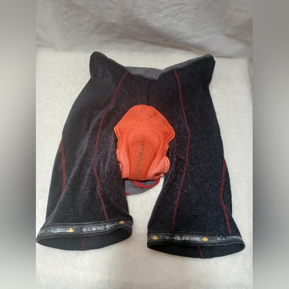 Descents biking bib Size Medium - Picture 3 of 5